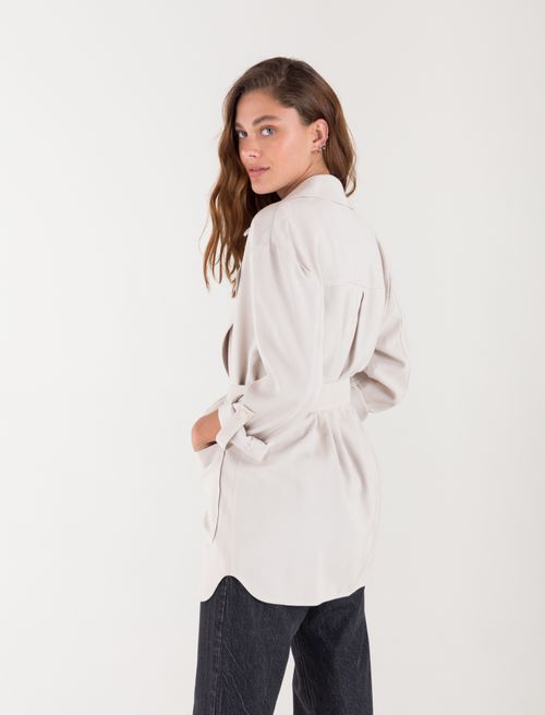 Chaqueta oversized abierta