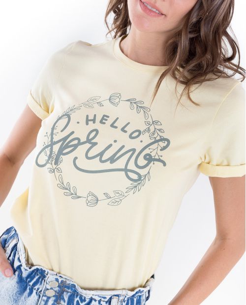 Camiseta para mujer amarilla manga corta con gráfico localizado