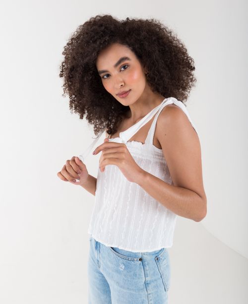 Camisa para mujer cruda de tiras cropped con textura