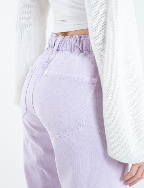 Pantalón con cintura enresortada