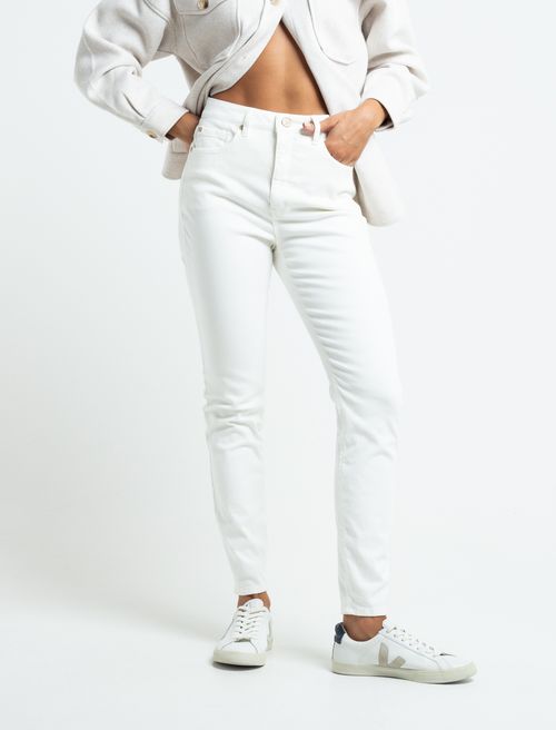 Pantalón de cinco bolsillos