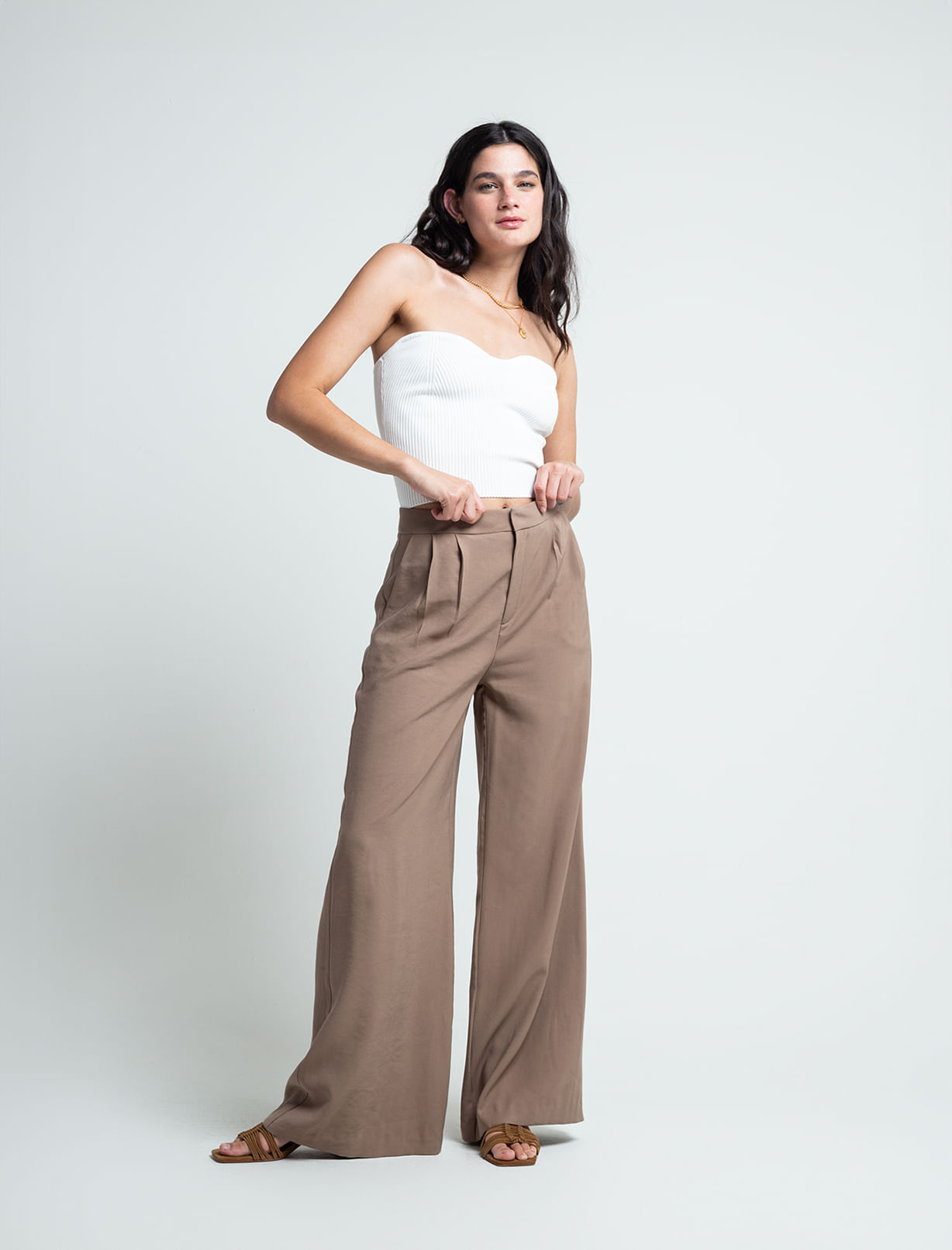 Pantalón de tela fluida | Compra Online - Tienda de ropa para mujer | NAF  NAF Ecuador
