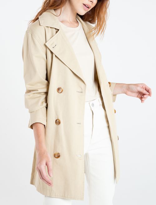 Blazer de botones con cinturón