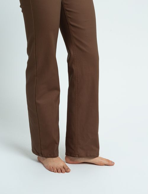 Pantalón de silueta ajustada