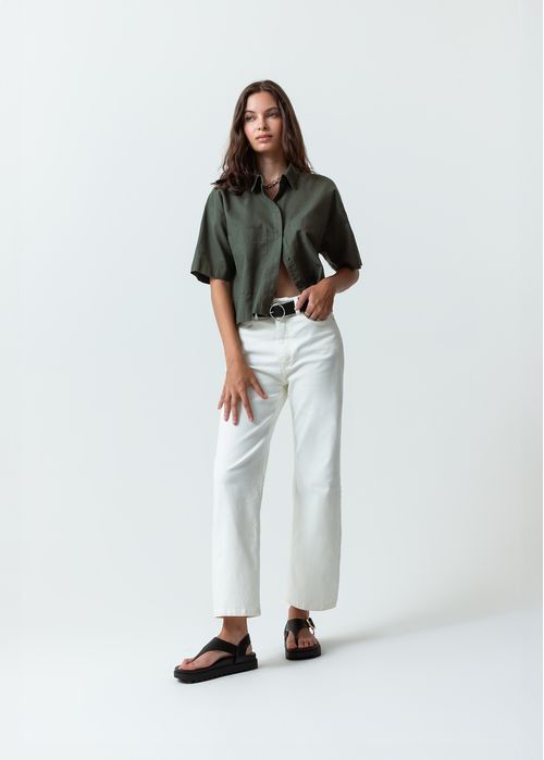 Camisa con bolsillos de parche