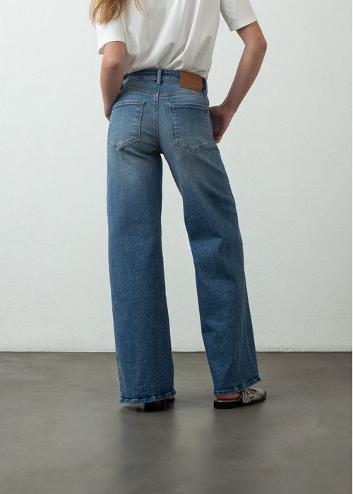 Jean Wide Leg Long tiro medio