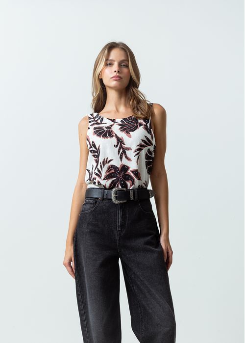 Camisa manga sisa de hojas y flores