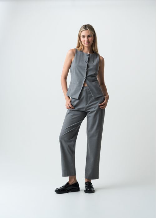 Pantalón Relax tiro alto elegante