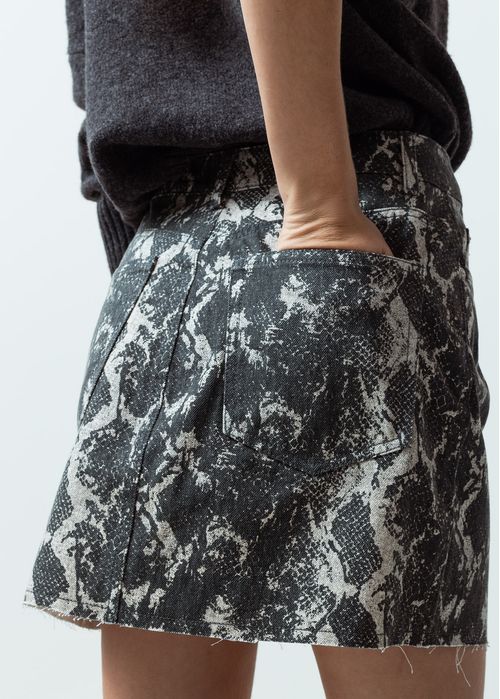 Falda corta animal print