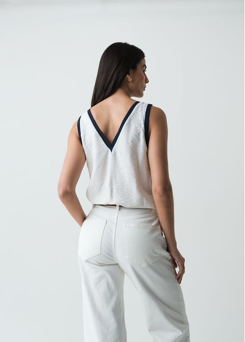 Camisa manga sisa con escote en V