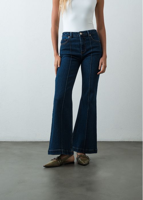 Jean Flare tiro medio