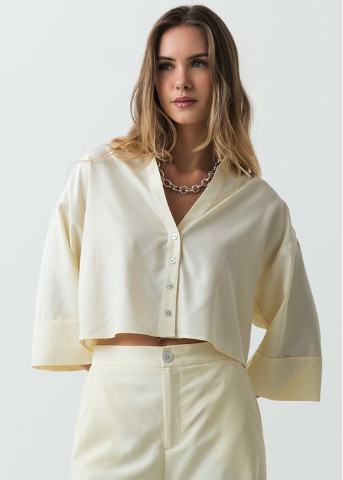 Camisa manga corta con escote en V