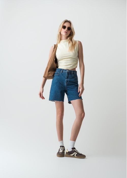 Camiseta manga sisa con recogidos laterales