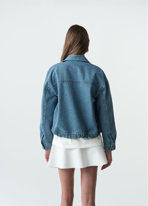 Chaqueta tipo Trucker en denim