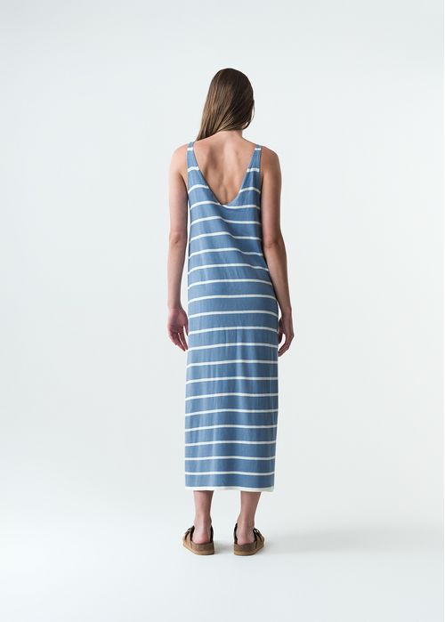 Vestido largo a rayas para el verano