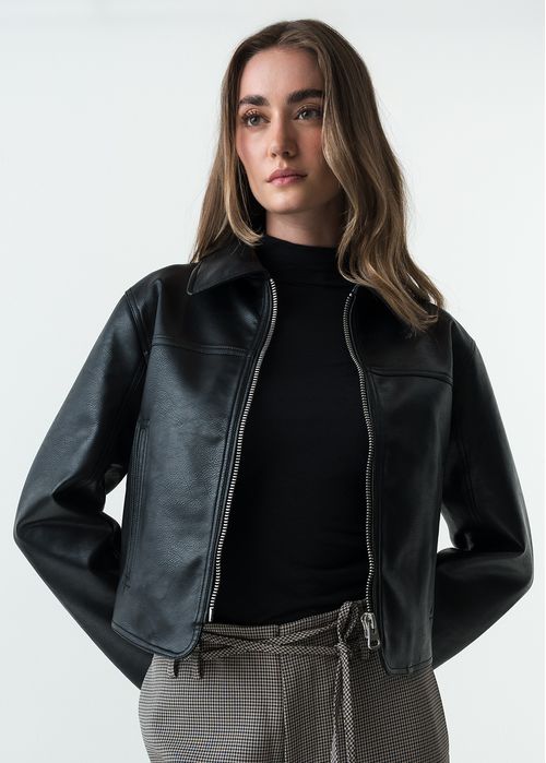 Chaqueta tipo Bomber efecto cuero