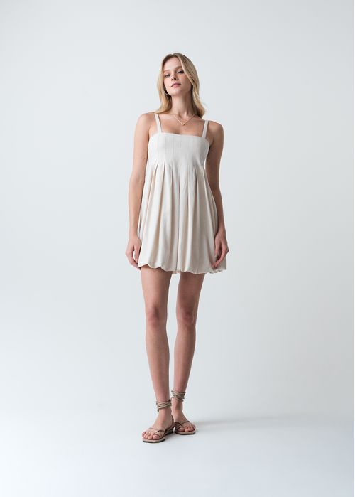 Vestido corto para llevar en planes con amigas