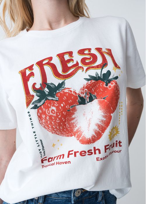 Camiseta manga corta estampada en frente