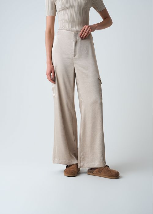 Pantalón Palazzo con bolsillos tipo cargo