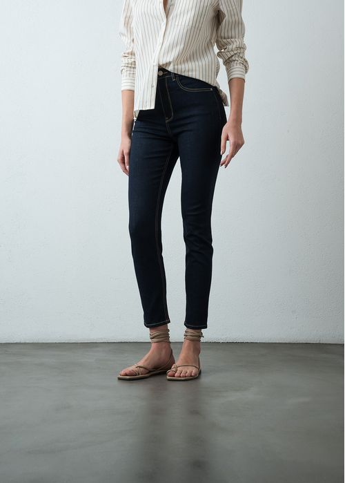 Jean Skinny de tiro alto con mini bordado