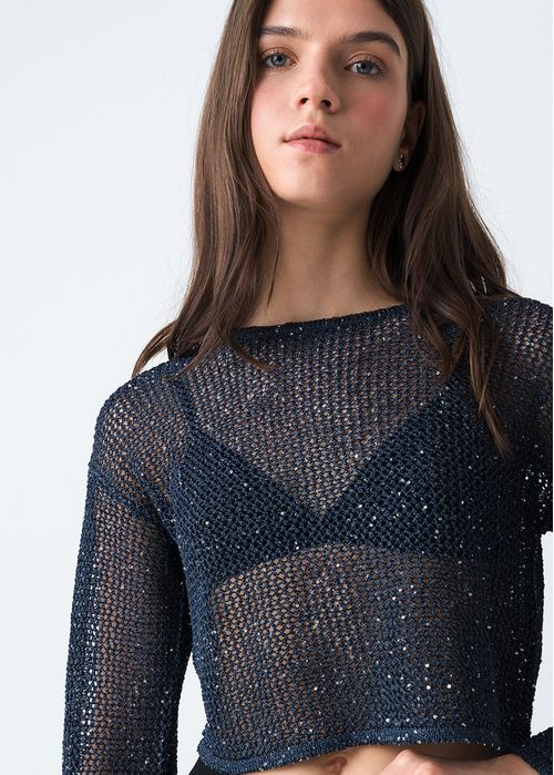 Camiseta con transparencia