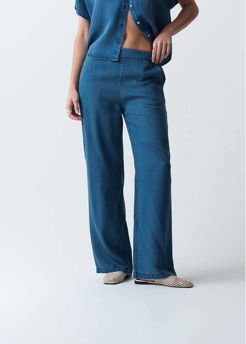 Pantalón Wide Leg con bolsillos