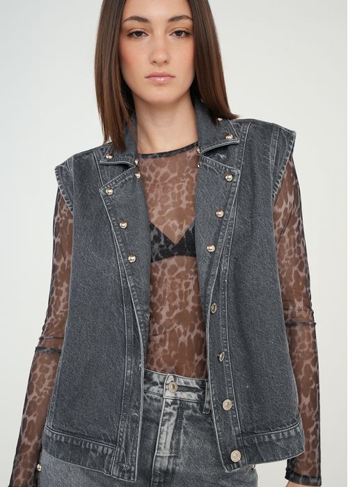 Chaleco largo con taches