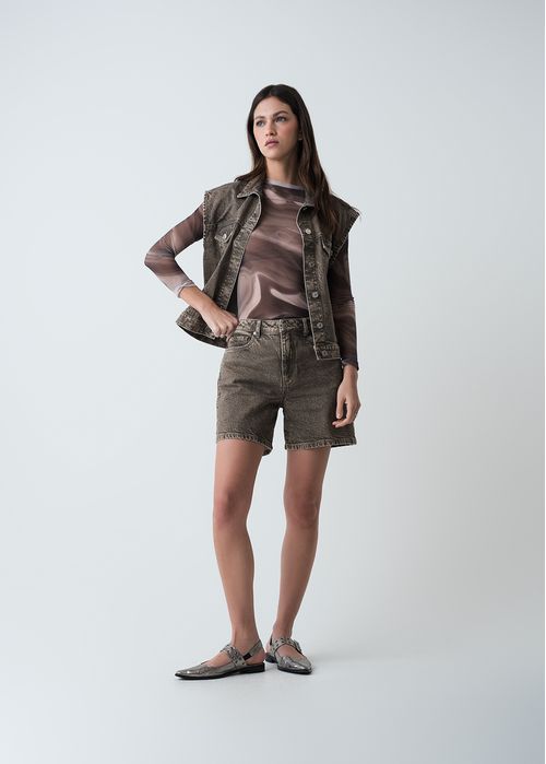 Short con efecto vintage