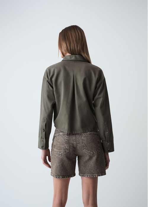 Camisa corta de botones