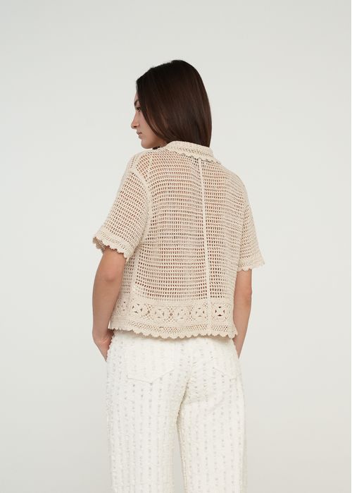 Camiseta tejida con botones