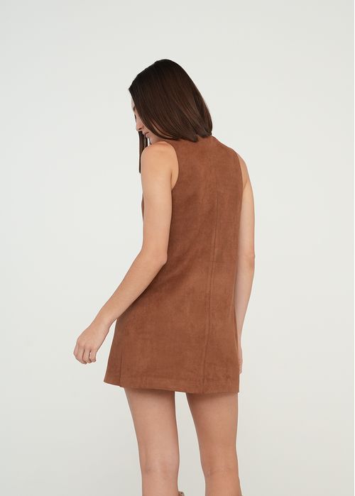 Vestido corto con taches