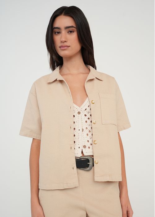 Camisa clásica con bolsillo