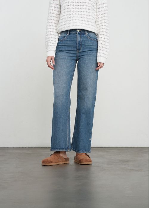 Jean Straight con estrellas