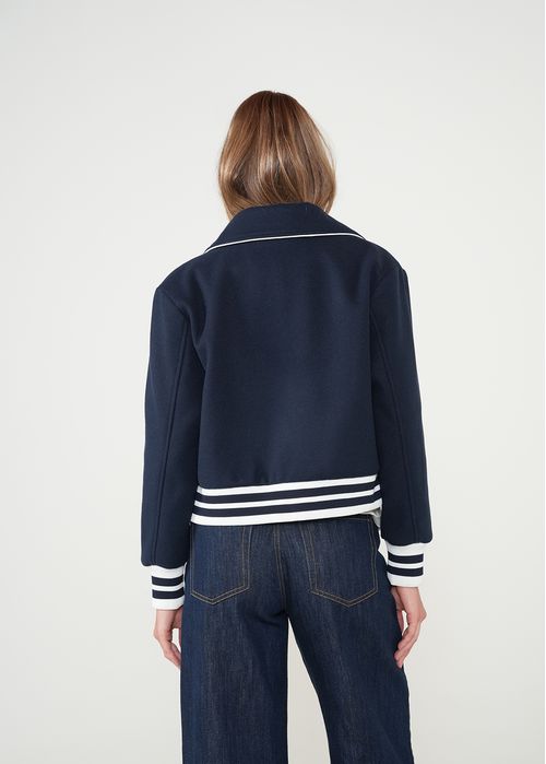 Chaqueta con bloques de color