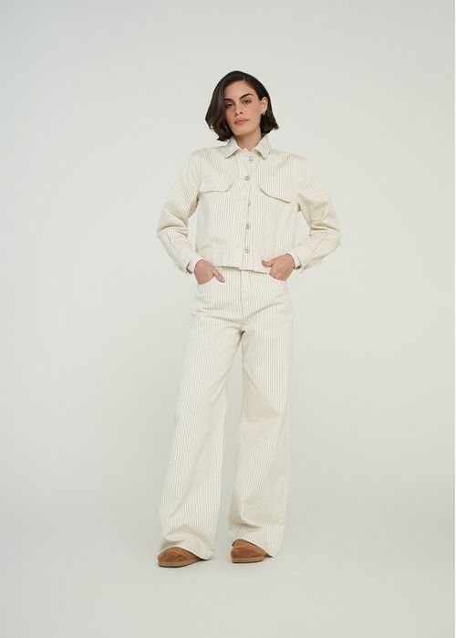 Chaqueta clásica a rayas